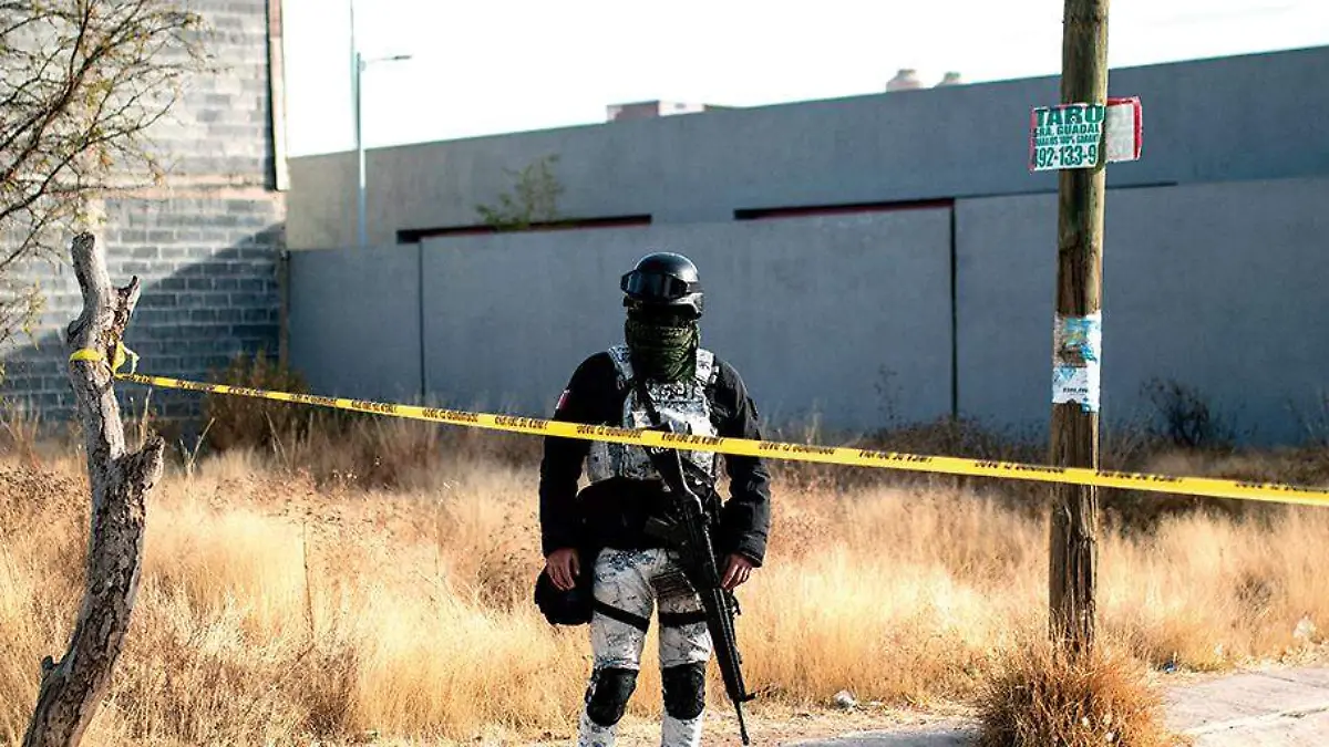 Elemento policíaco en zona de intervención